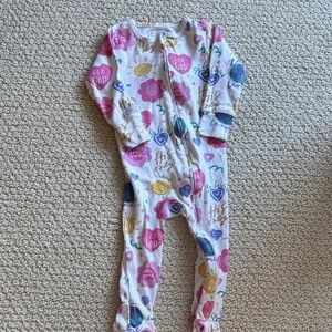 Holy Pals John 3:16 footies